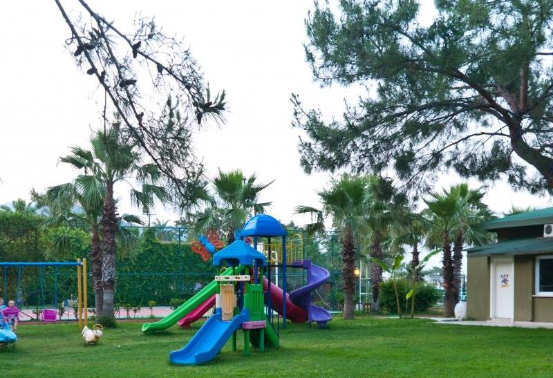 Ring Beach Hotel