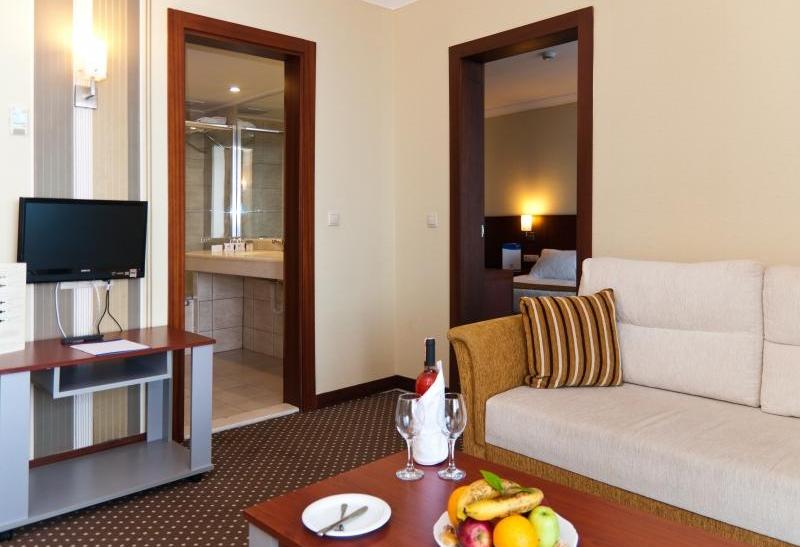 Ring Beach Hotel