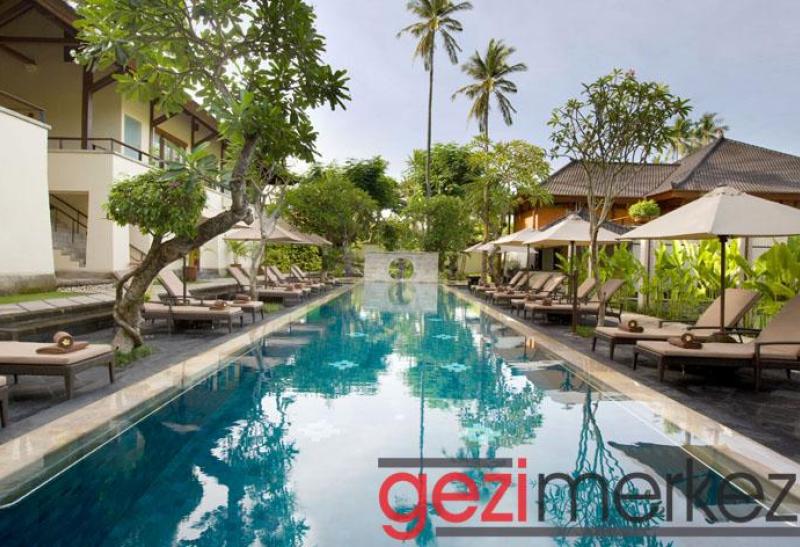 NUSA DUA BEACH HOTEL & SPA