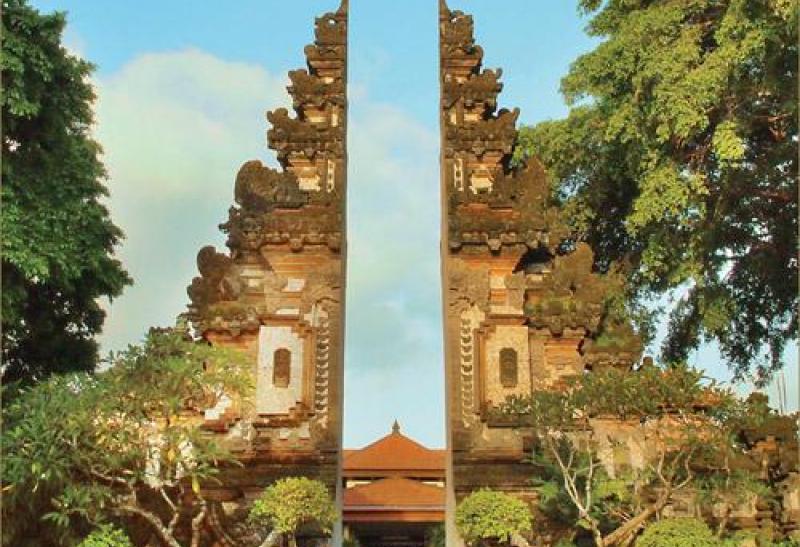 NUSA DUA BEACH HOTEL & SPA