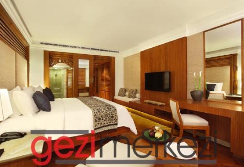 NUSA DUA BEACH HOTEL & SPA