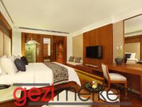 NUSA DUA BEACH HOTEL & SPA