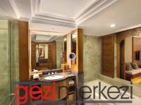 NUSA DUA BEACH HOTEL & SPA