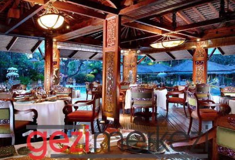 NUSA DUA BEACH HOTEL & SPA
