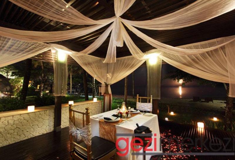 THE BALİ KHAMA BEACH RESORT & SPA