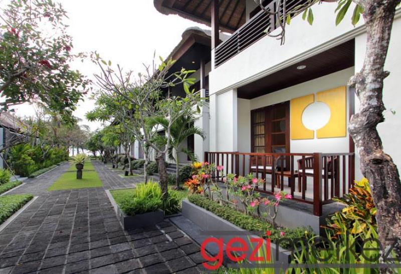 THE BALİ KHAMA BEACH RESORT & SPA
