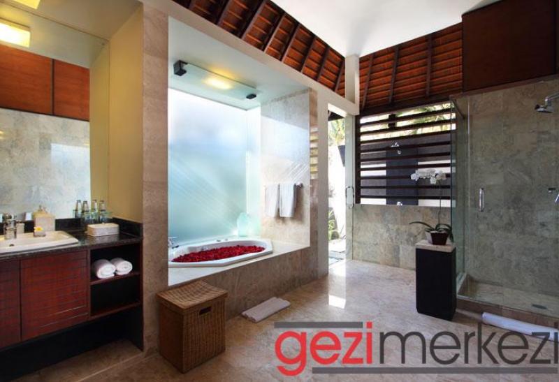 THE BALİ KHAMA BEACH RESORT & SPA