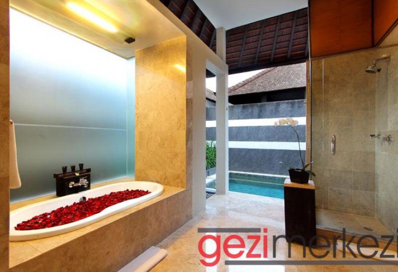 THE BALİ KHAMA BEACH RESORT & SPA
