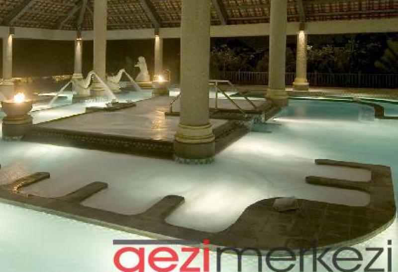AYANA RESORT & SPA