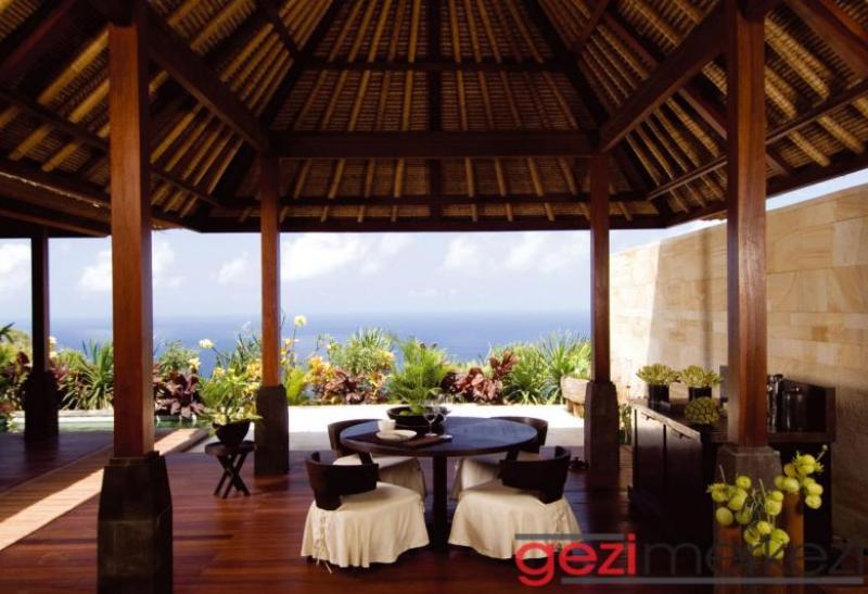 BULGARİ HOTELS & RESORTS BALİ