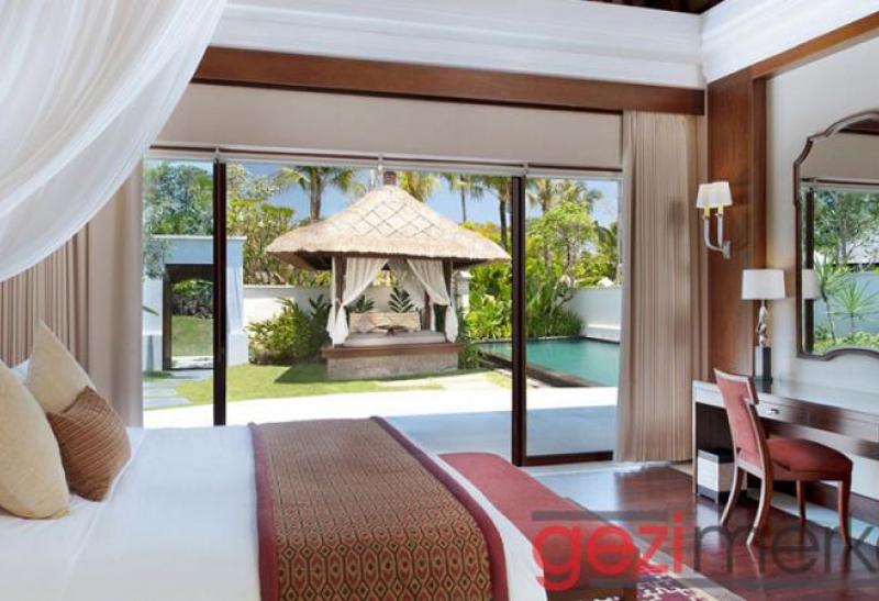 THE LAGUNA RESORT & SPA