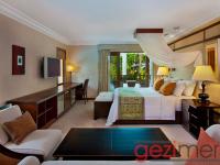 THE LAGUNA RESORT & SPA
