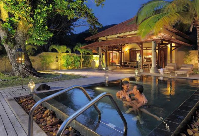 BEACHCOMBER SAİNTE ANNE RESORT & SPA