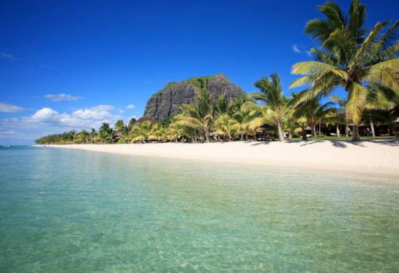 LUX Le MORNE