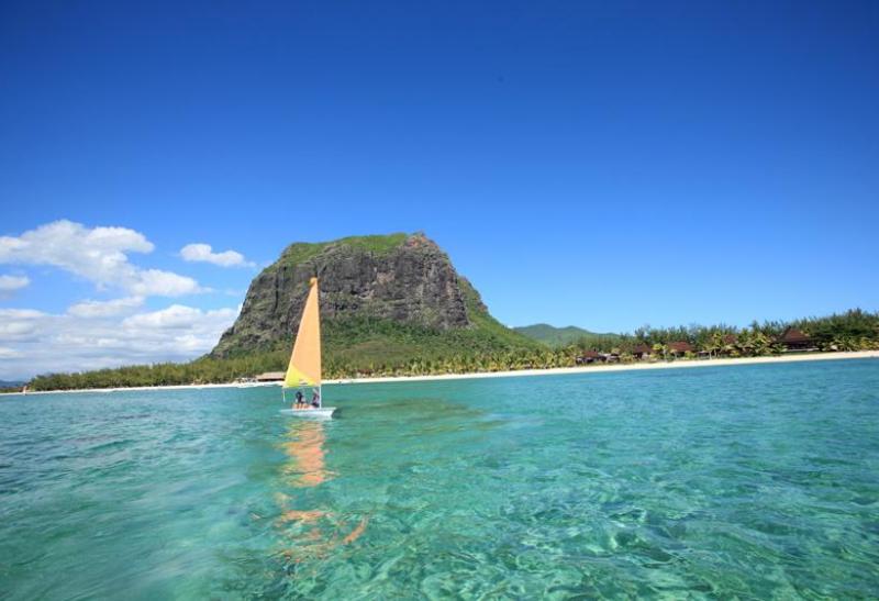 LUX Le MORNE
