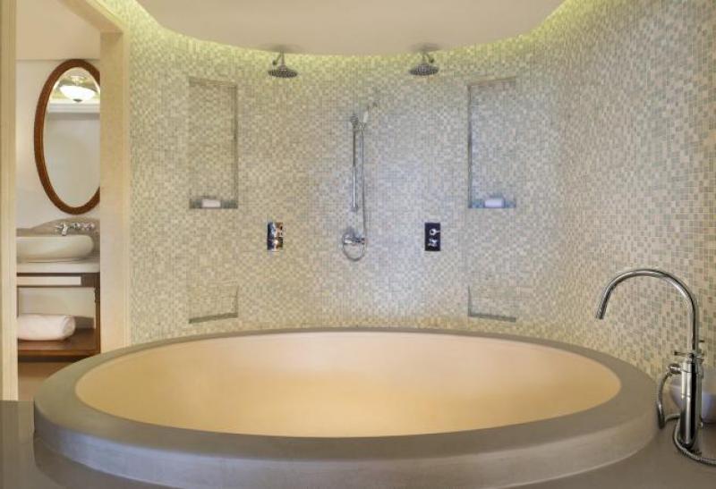 ST REGIS RESORT