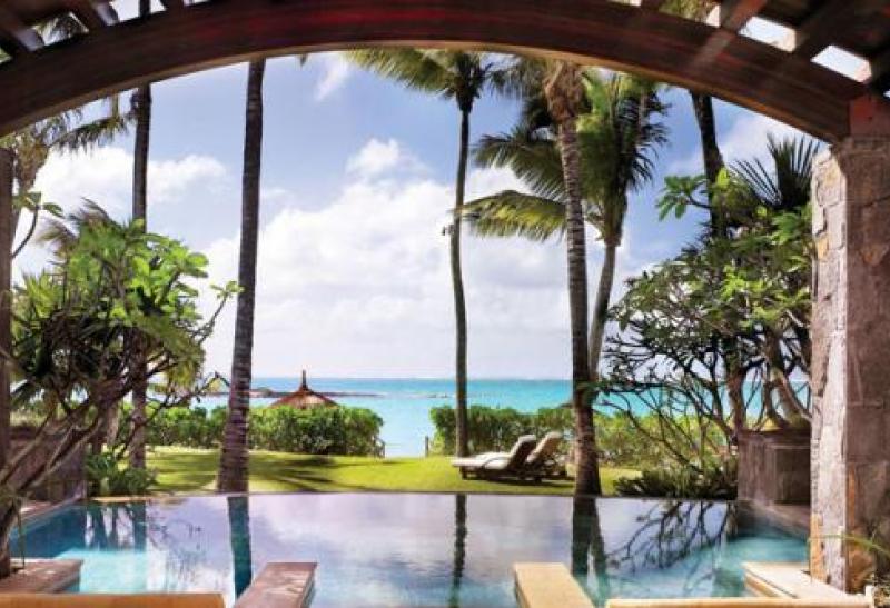 ONE & ONLY LE ST GERAN