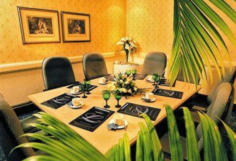 LABOURDONNAIS WATERFRONT HOTEL