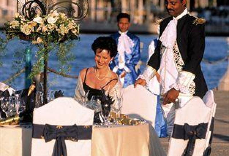 LABOURDONNAIS WATERFRONT HOTEL