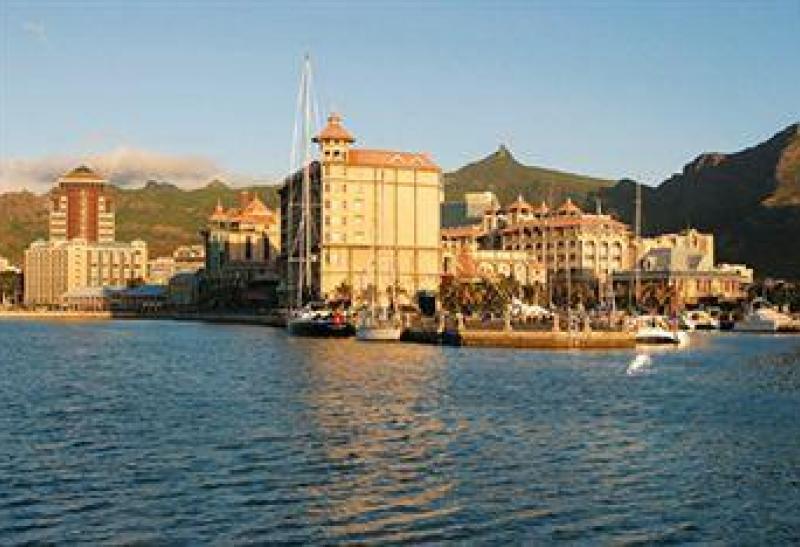 LABOURDONNAIS WATERFRONT HOTEL
