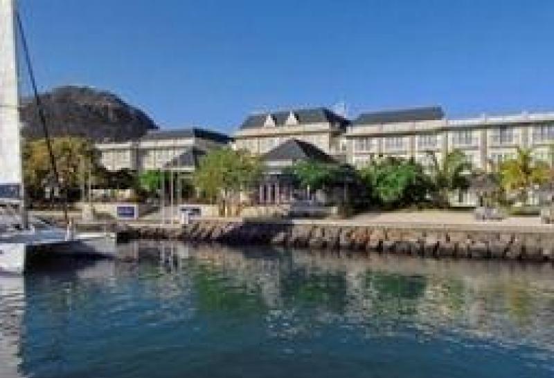 LE SUFFREN HOTEL & MARINA