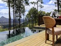 LAKAZ CHAMAREL EXCLUSIVE LODGE