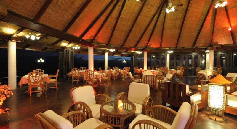 Villa Park Sun Island Resort