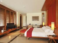 Villa Nautica Paradise Island Resort