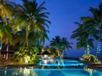 Royal Island Resort