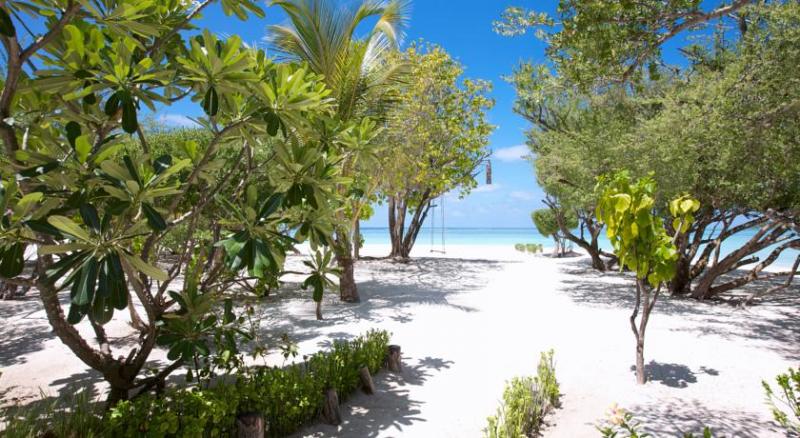 LUX* South Ari Atoll Resort & Villas