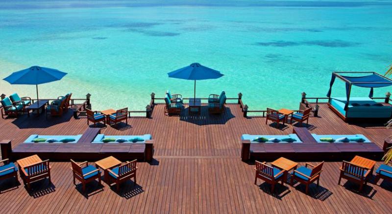 Sheraton Maldives Full Moon Resort & Spa