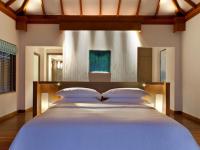 Sheraton Maldives Full Moon Resort & Spa