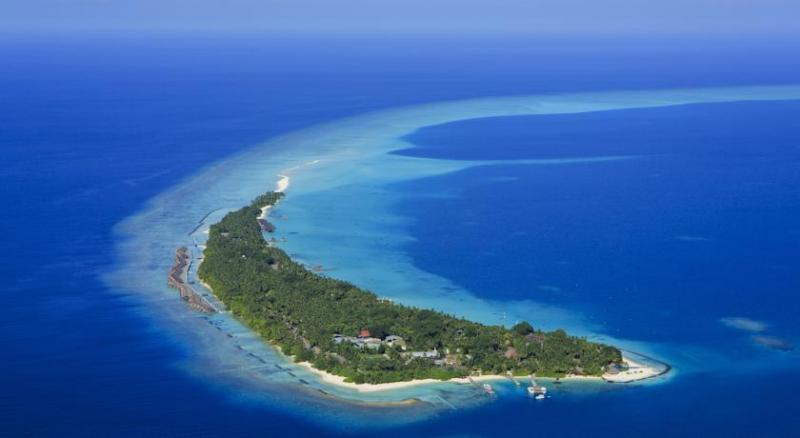 Kuramathi Island