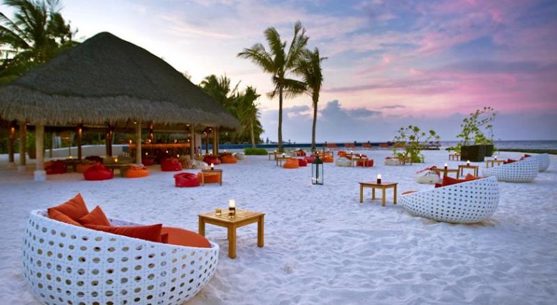 Kuramathi Island