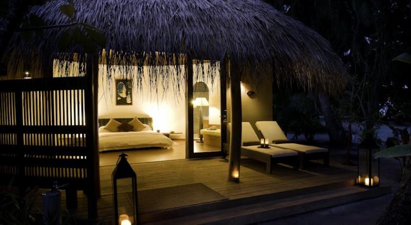 Kuramathi Island