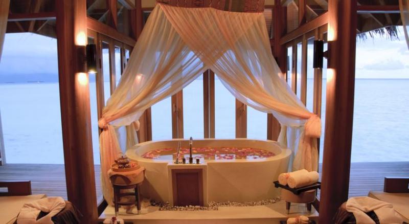 Anantara Dhıgu Maldives Resort