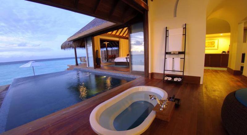 Anantara Kihavah Maldives Villas