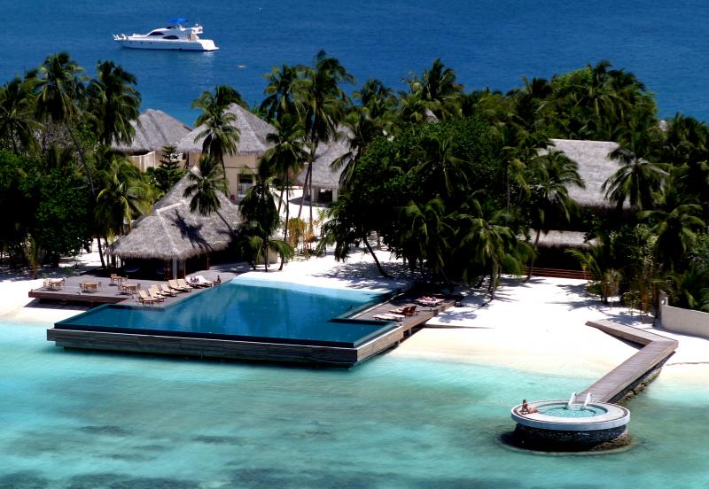 Huvafenfushi Maldives