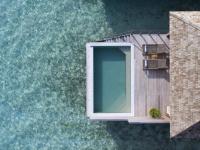 Hurawalhi Island