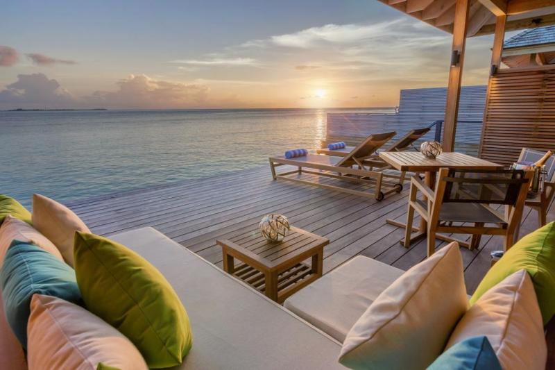 Hurawalhi Island
