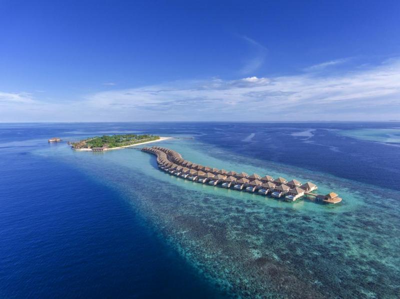 Hurawalhi Island