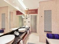 Mercure Maldives Kooddoo Resort