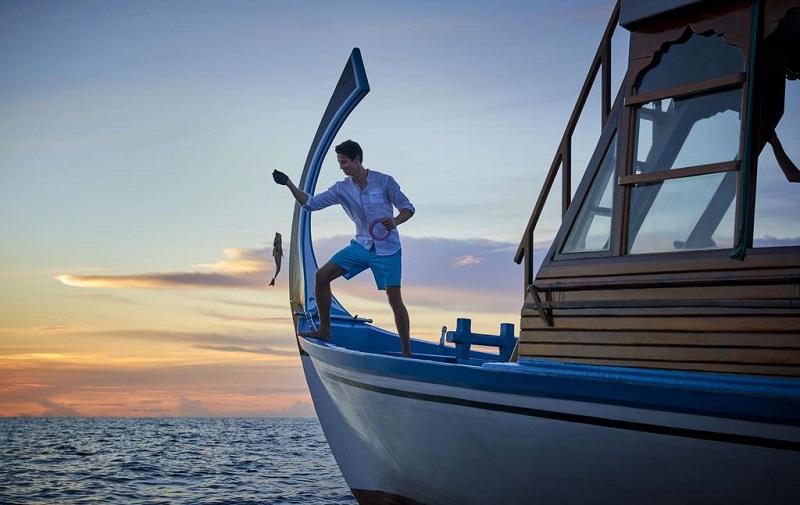 Mercure Maldives Kooddoo Resort