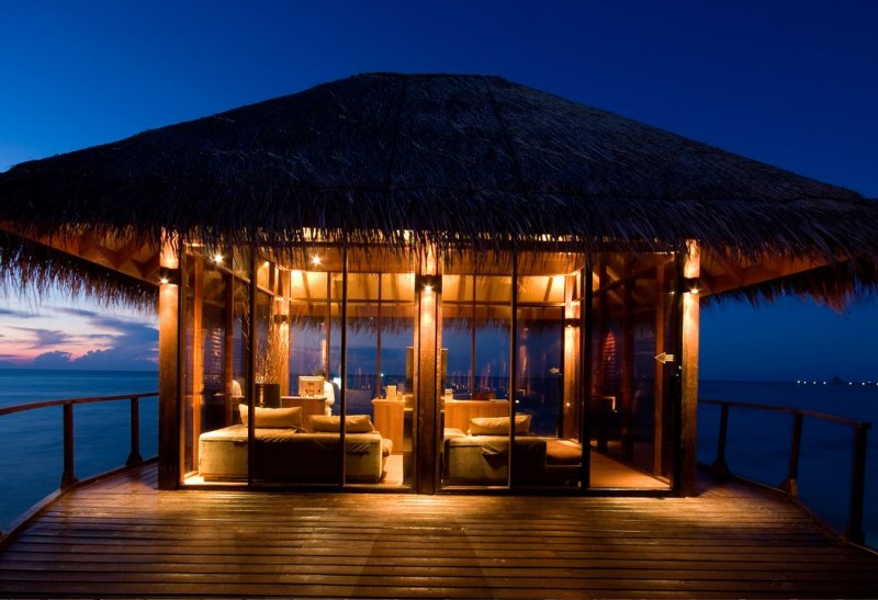 Adaaran Select Huduran Fushi