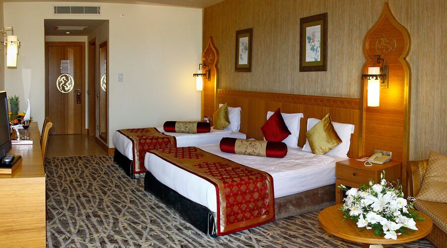 Royal Dragon Hotel