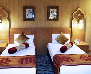 Royal Dragon Hotel