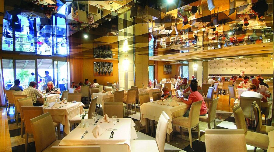 Royal Dragon Hotel