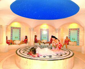 Royal Dragon Hotel