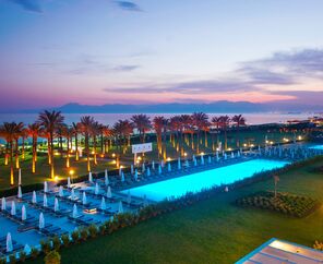 Adam & Eve Hotel +16