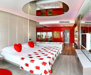 Adam & Eve Hotel +16